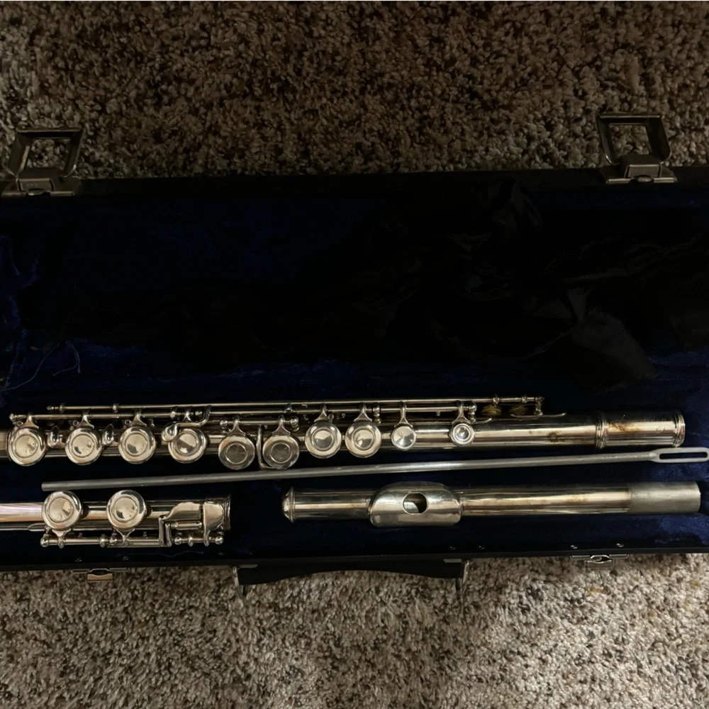 ARMSTRONG flute - Picture 2 of 2